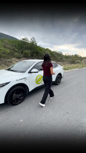 Tu primera clase no tiene que ser perfecta, solo tienes que dar el primer paso. 🚘En Easy te acompañamos para que aprendas con confianza, práctica y seguridad.📲 ¡Agenda tu clase! WhatsApp: 818 656 7557.
#EasyEscuelaDeManejo #PrimeraClase #AprendeConConfianza